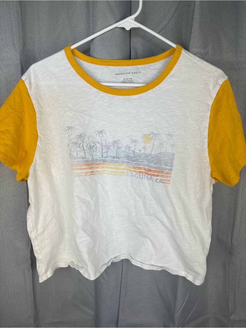 American Eagle Laguna CA Ringer Tee Yellow White Beach Graphic XL